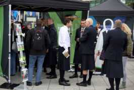 üstra Rockstars mit Zelt und vielen Gästen WENN+ABER